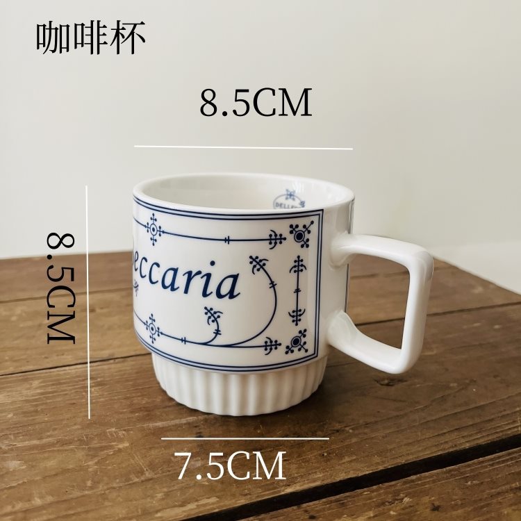 Blue and White Porcelain Alcohol Stove Blue European Style Retro Coffee Pot Export Ceramic Cold Water Kettle Household Wine Warming Jug Blue Hook Flower Keg