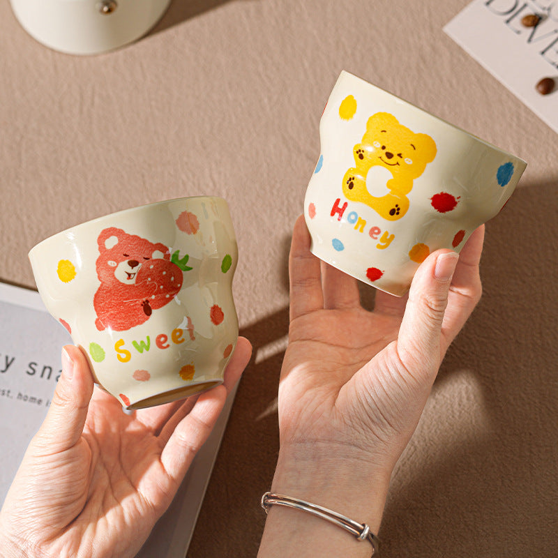 Cartoon bear ceramic mug household high temperature resistant mark water cup holding coffee cup high value latte cup couple cup