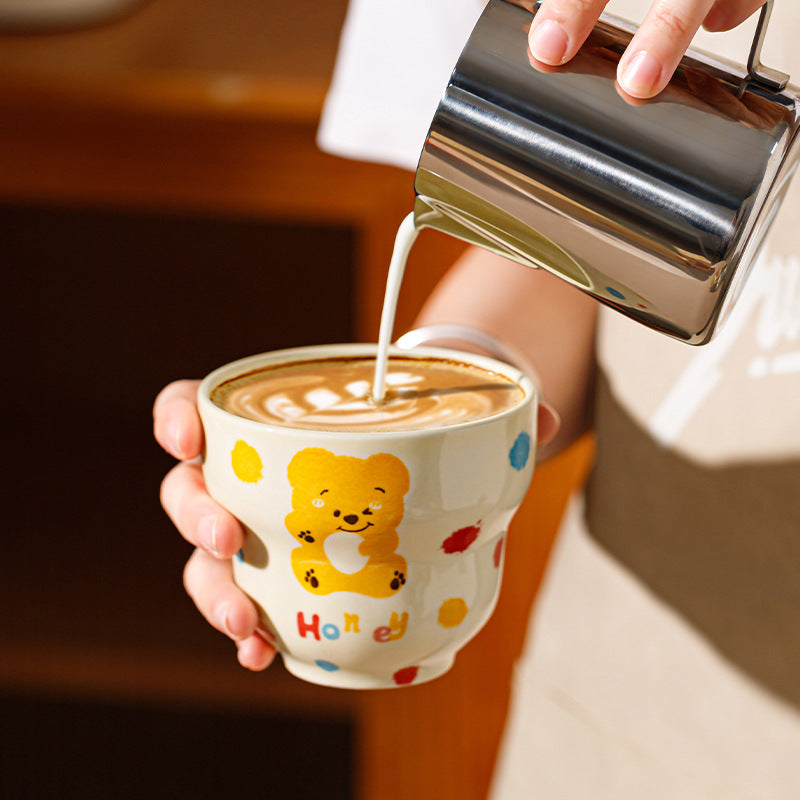 Cartoon bear ceramic mug household high temperature resistant mark water cup holding coffee cup high value latte cup couple cup