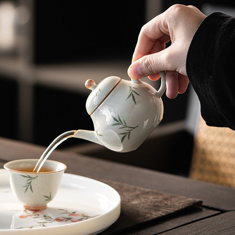 Bingtai hand-painted bamboo pear pot ceramic teapot underglaze color bamboo leaf small pear pot household teapot cute pot