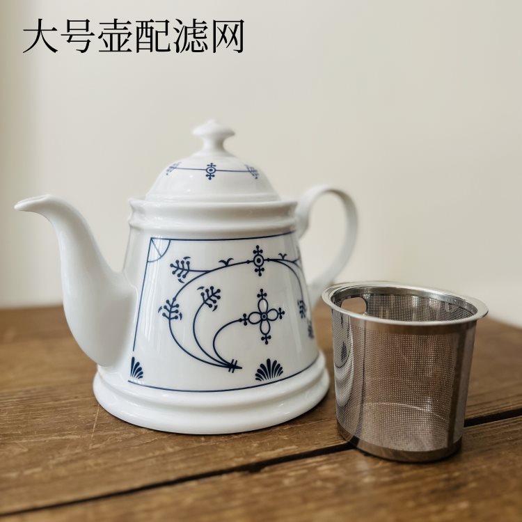 Blue and White Porcelain Alcohol Stove Blue European Style Retro Coffee Pot Export Ceramic Cold Water Kettle Household Wine Warming Jug Blue Hook Flower Keg