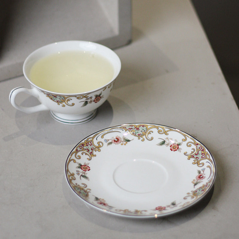 Cross-border European bone china coffee cup set, English afternoon tea set, personalized creative ceramic teacup latte cup
