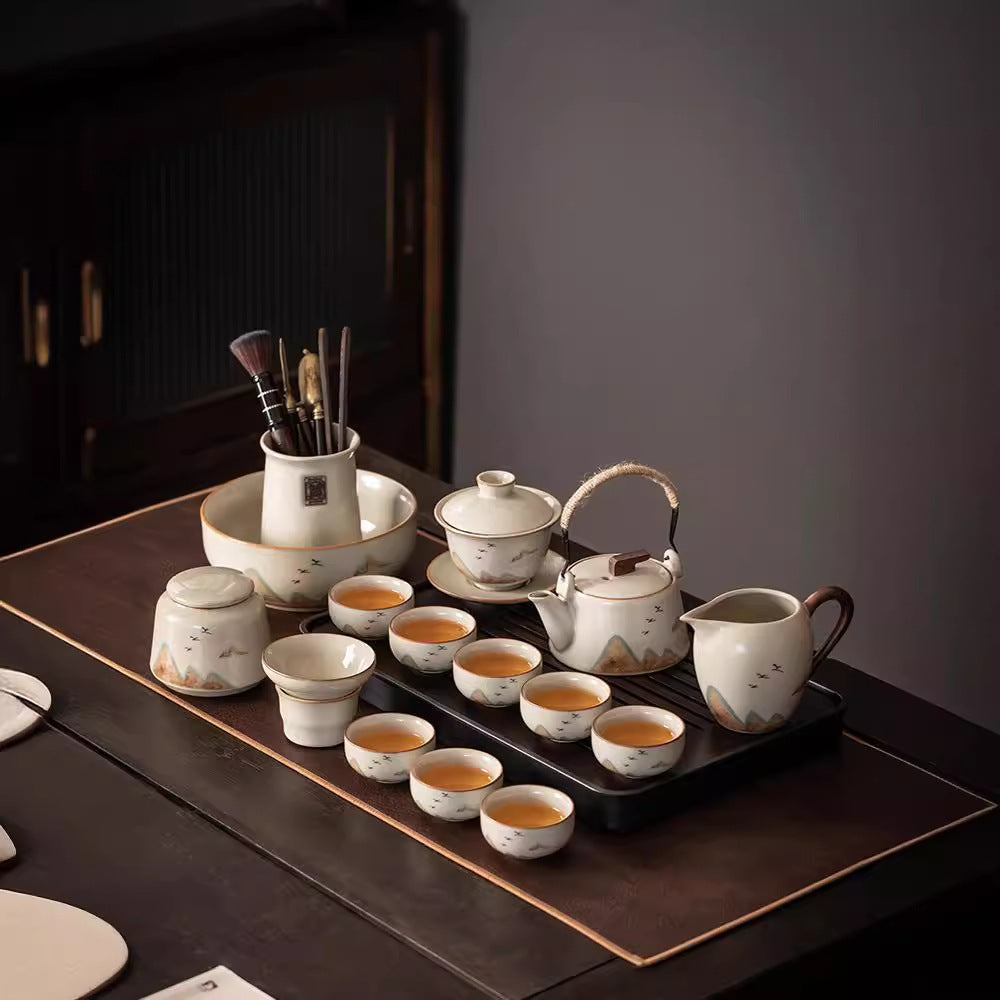 Beige Ruyao Kung Fu Tea Set Set Household Light Luxury Teapot Cover Bowl Tea Office Ceramic Teacup Tea Tray Complete Set