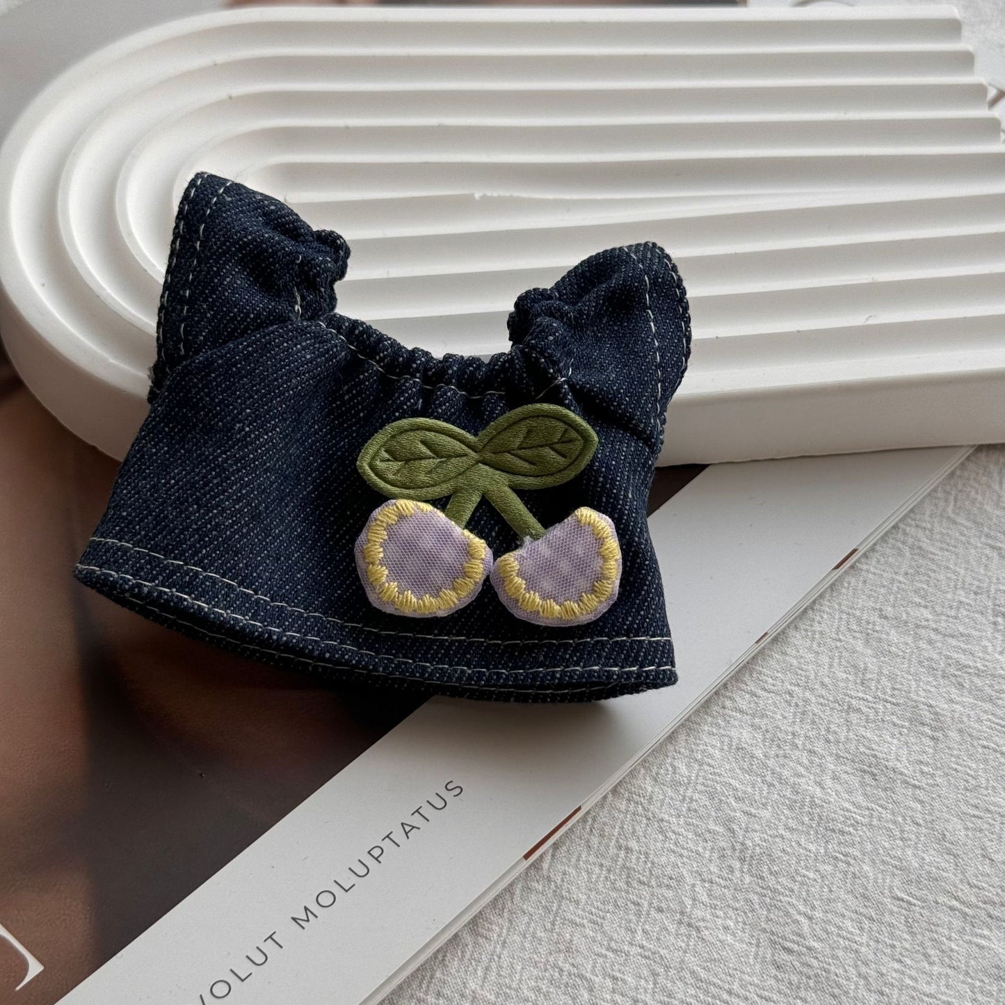 Rabu cloth doll skirt manufacturing, bear toys, sweatshirt accessories, doll costumes, skirts printed with LOGO