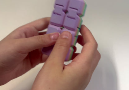 🔥 Infinity Cube – Flip, Fold, Fidget FOREVER! 🔥